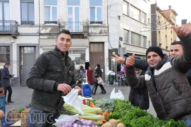 Làng "thánh chiến" Molenbeek trở lại cuộc sống đời thường